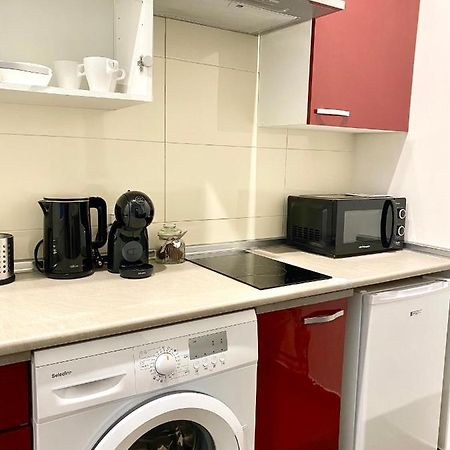 Apartamentos Fuencarral Madrid Buitenkant foto