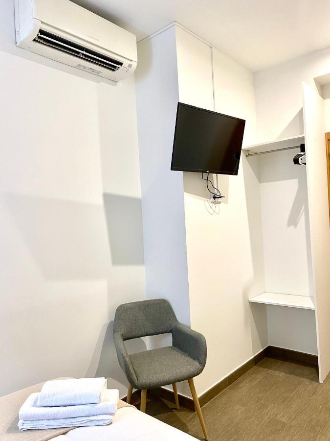 Apartamentos Fuencarral Madrid Buitenkant foto
