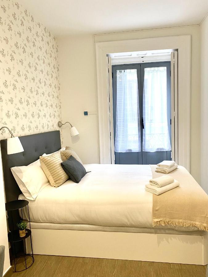Apartamentos Fuencarral Madrid Buitenkant foto
