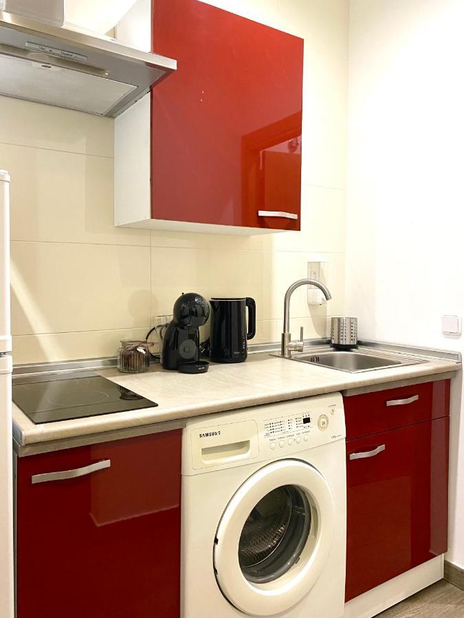 Apartamentos Fuencarral Madrid Buitenkant foto